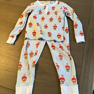 The Beaufort Bonnet Company 6T Pajamas EUC